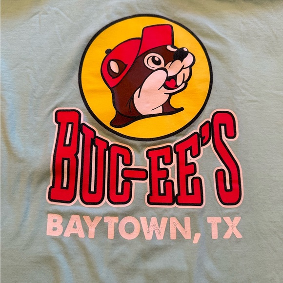 Buc-ee's Baytown TX Graphic T-Shirt size Large - Picture 5 of 5